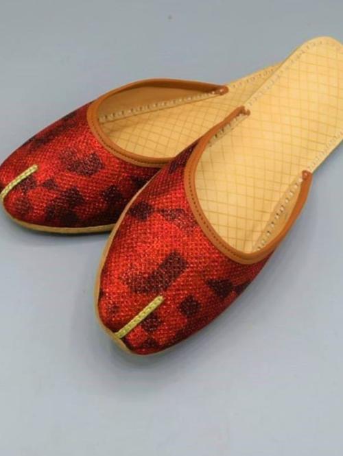 red na sandals - 18112208 - Very Small Image - 1
