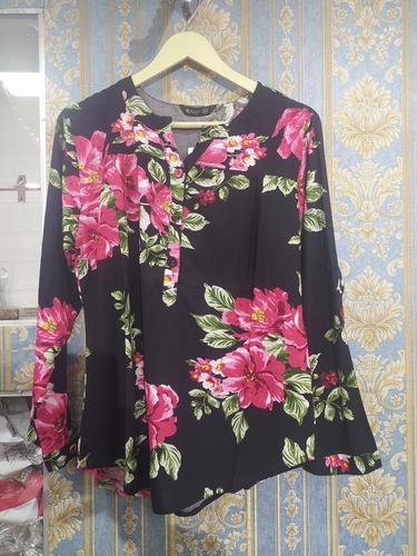 tops black - 18113133 - Very Small Image - 1