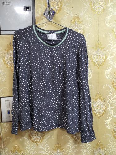 tops grey - 18117537 - Very Small Image - 1