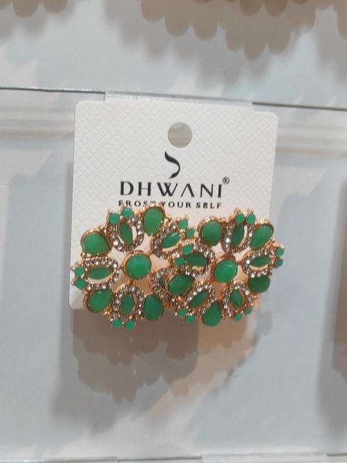 earring - 18119252 - Very Small Image - 1