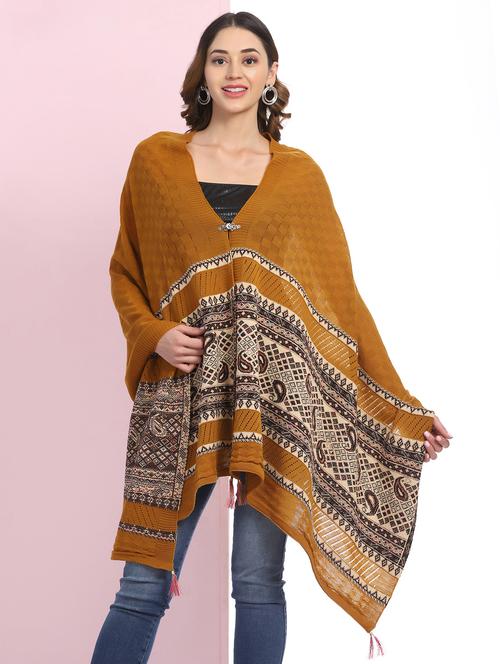 v-neck knitted poncho - 18138633 - Very Small Image - 1