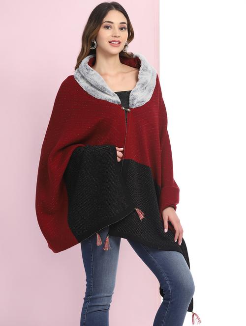 v-neck knitted poncho - 18138635 - Very Small Image - 1