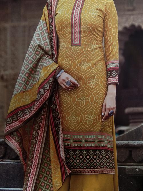 unstitched suit - 18146656 - Very Small Image - 1