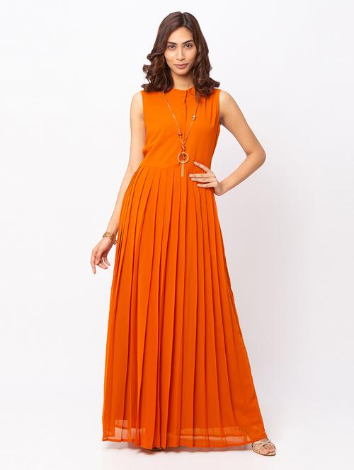 red georgette straight dress - 18146861 - Very Small Image - 1