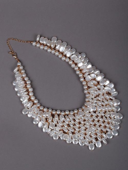 white metal necklace - 18163136 - Very Small Image - 1