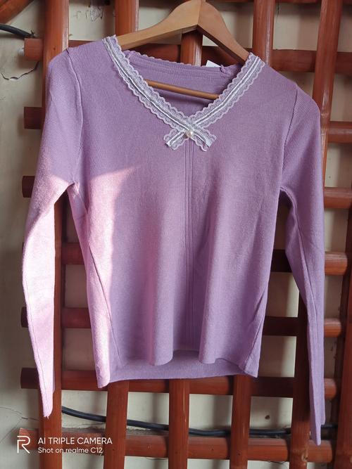 top wool - 18176993 - Very Small Image - 1