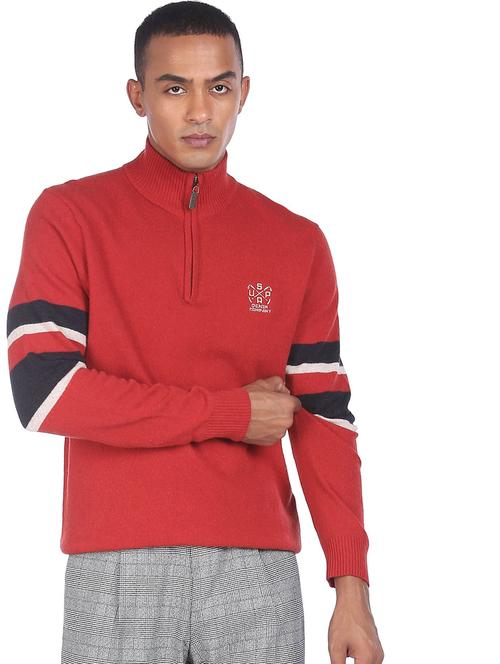 red zip-up pullover - 18177829 - Very Small Image - 1