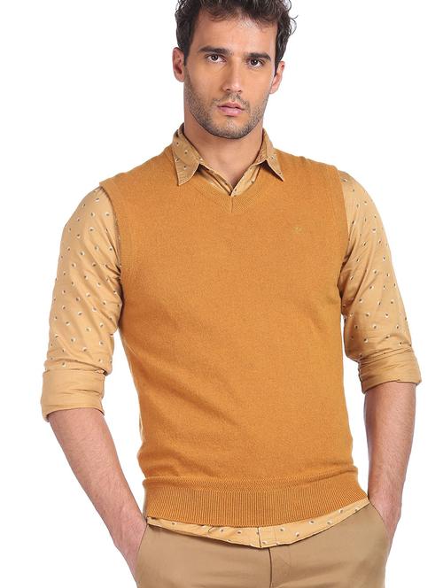 yellow solid pullover - 18178085 - Very Small Image - 1