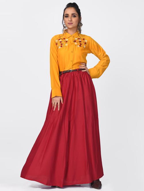 embroidered top and skirt set - 18179390 - Very Small Image - 1