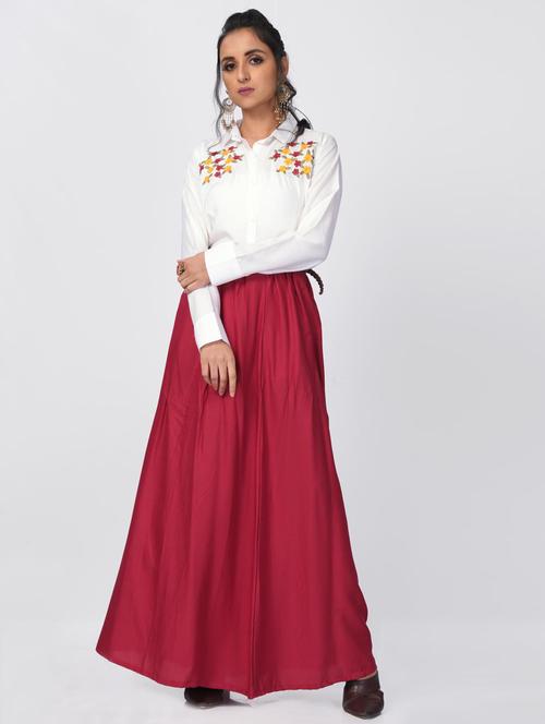 embroidered top and skirt set - 18179391 - Very Small Image - 1