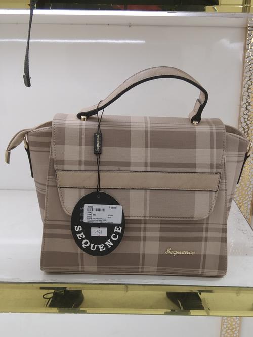 handbags - 18180520 - Very Small Image - 1