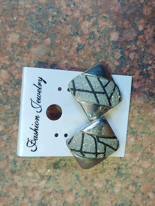 ladies ear rings silver color - 18181631 - Very Small Image - 1