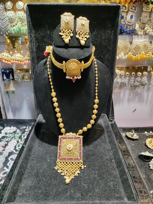 ladies neckless set gold color - 18182684 - Very Small Image - 1