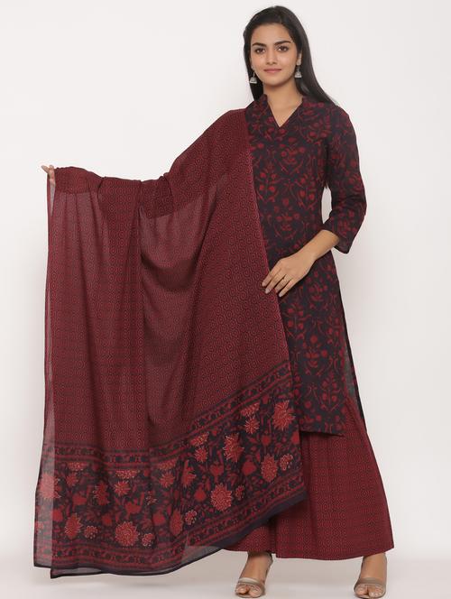 women three quarter sleeve kurta palazzo with dupatta set - 18185535 - Very Small Image - 1