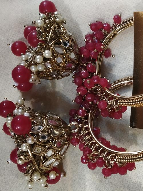 ladies earings - 18185569 - Very Small Image - 1