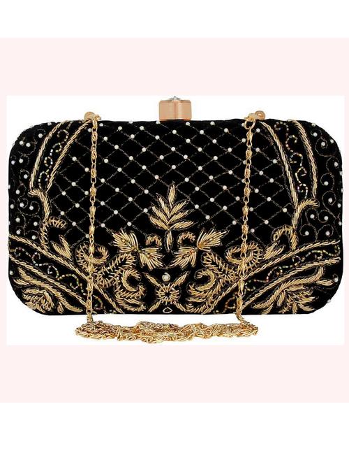 a stylish and elegant clutches for - 18188550 - Very Small Image - 1