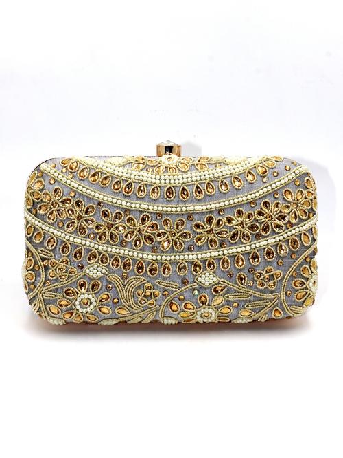 a stylish and elegant clutches for - 18188651 - Very Small Image - 1