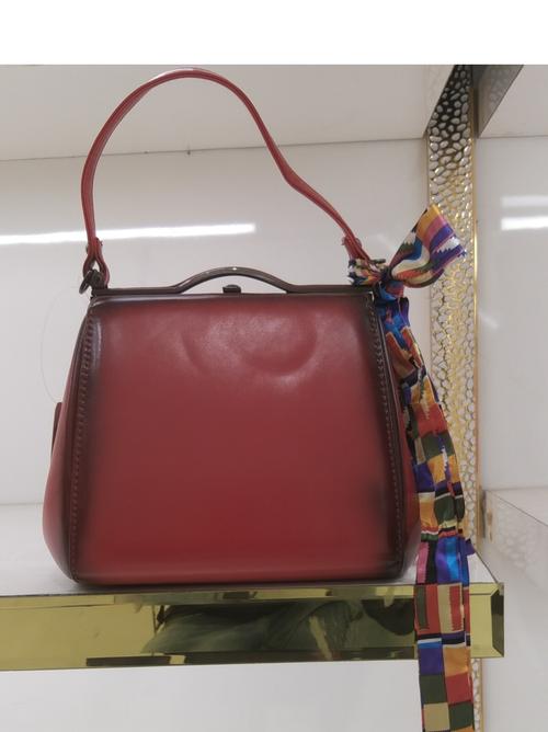ladies hand bags - 18192272 - Very Small Image - 1
