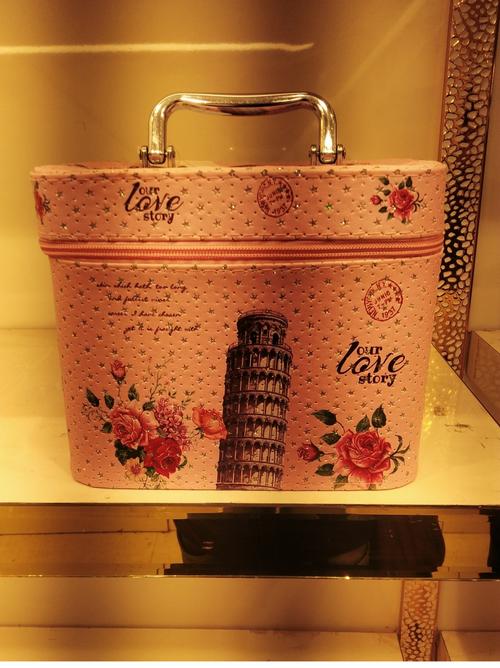 ladies hand bags - 18192280 - Very Small Image - 1