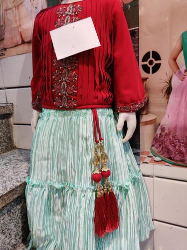 kids lehnga size 18 to 28 - 18193256 - Very Small Image - 1