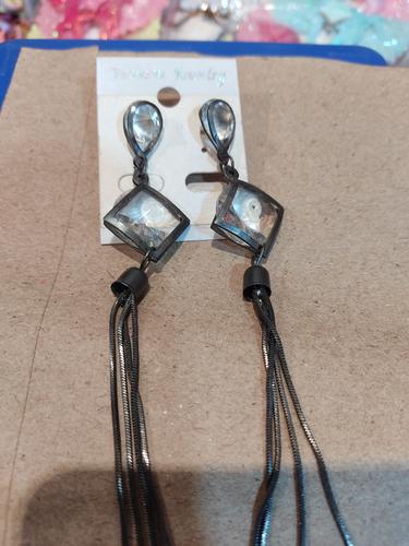 ladies earrings black color - 18193278 - Very Small Image - 1