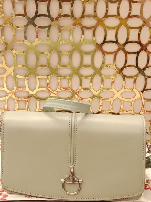 ladies handbags - 18199196 - Very Small Image - 1