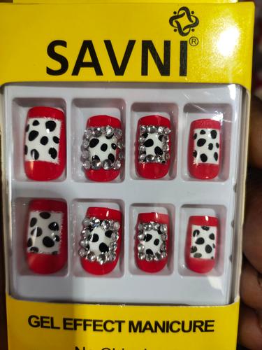 artificial nails - 18201084 - Very Small Image - 1