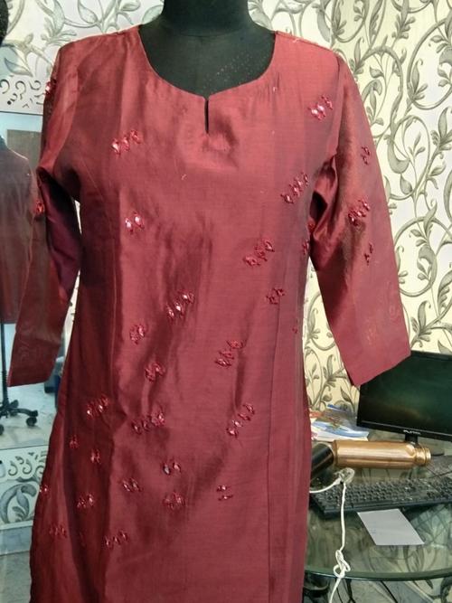 ladies cotton shirt red color - 18201997 - Very Small Image - 1