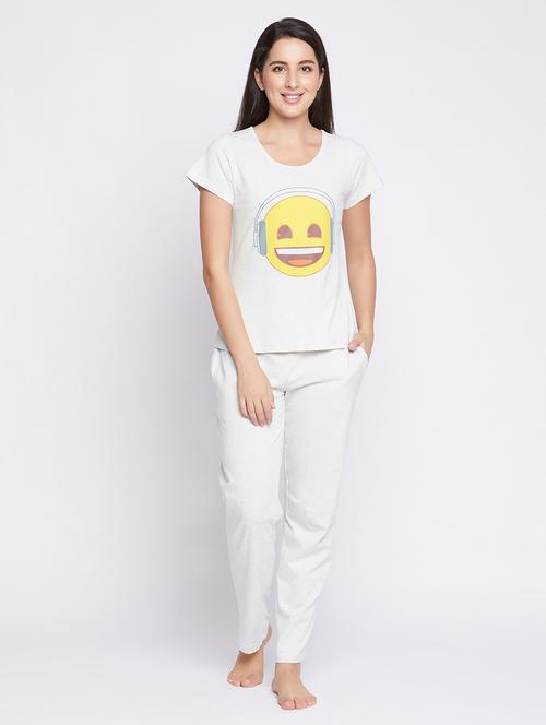 round neck printed nightwear pajama set - 18205184 - Very Small Image - 1
