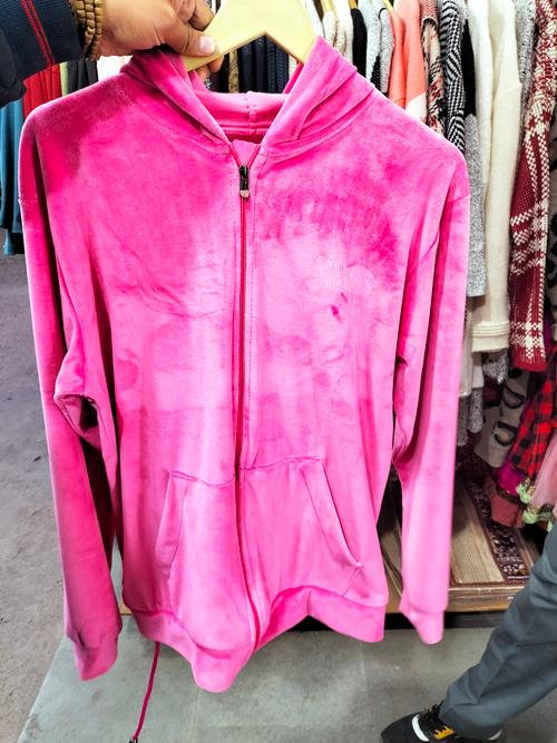 t-shirts for woolen - 18205609 - Very Small Image - 1