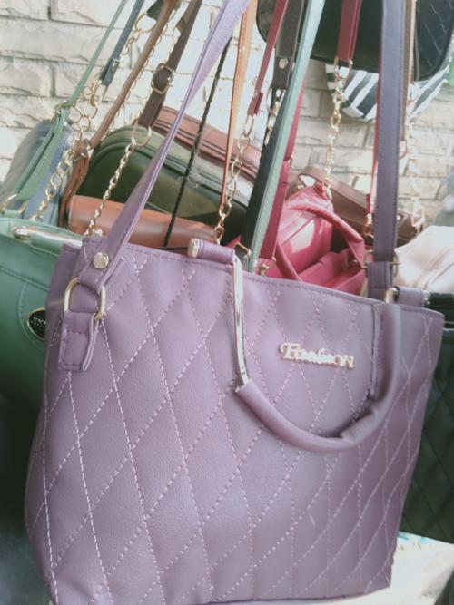 exclusive hand bags - 18206814 - Very Small Image - 1