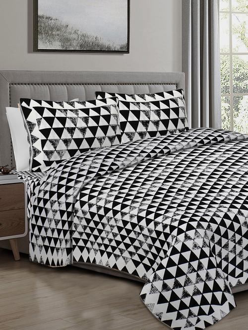 texstylers 100% cotton 108 inch x 108 inch jaipuri print super king size bedsheet with 2 pillow covers - 18207358 - Very Small Image - 1