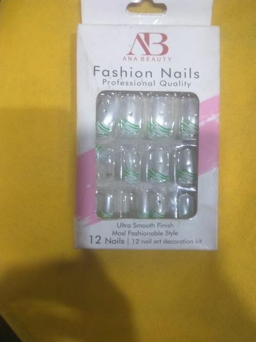 hair accessories white color - 18207884 - Very Small Image - 1