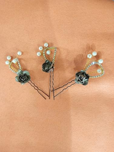hair accessories multi color - 18209508 - Very Small Image - 1