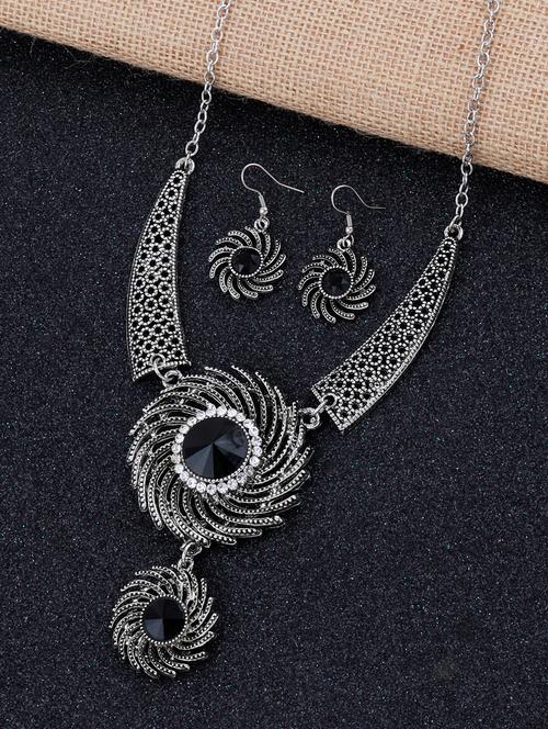 silver brass long necklace - 18209590 - Very Small Image - 1