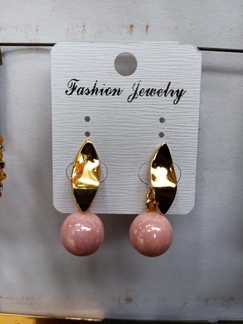 party wear earrings - 18210899 - Very Small Image - 1