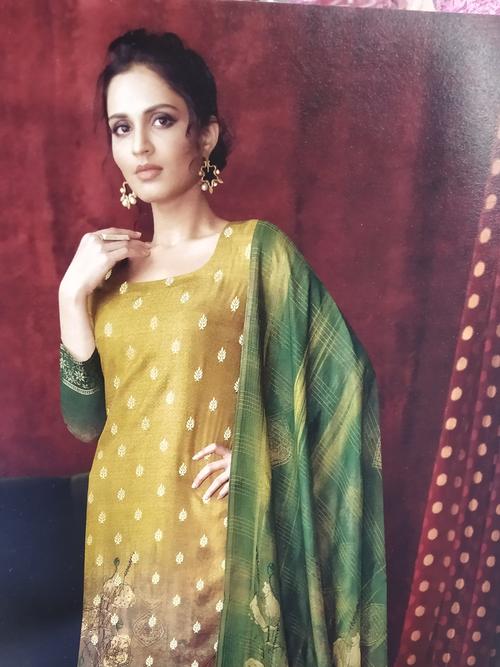 ladies unstitched suits with green dupatta - 18210998 - Very Small Image - 1