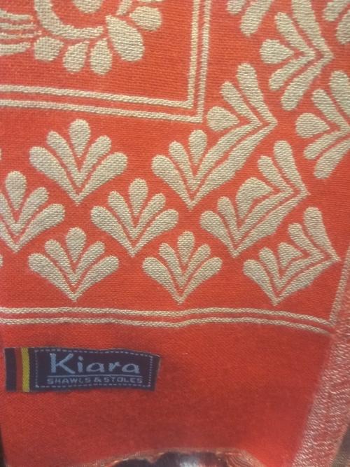 ladies stoles red color - 18211814 - Very Small Image - 1