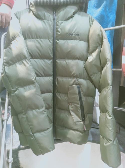 exclusive winter jacket - 18216345 - Very Small Image - 1
