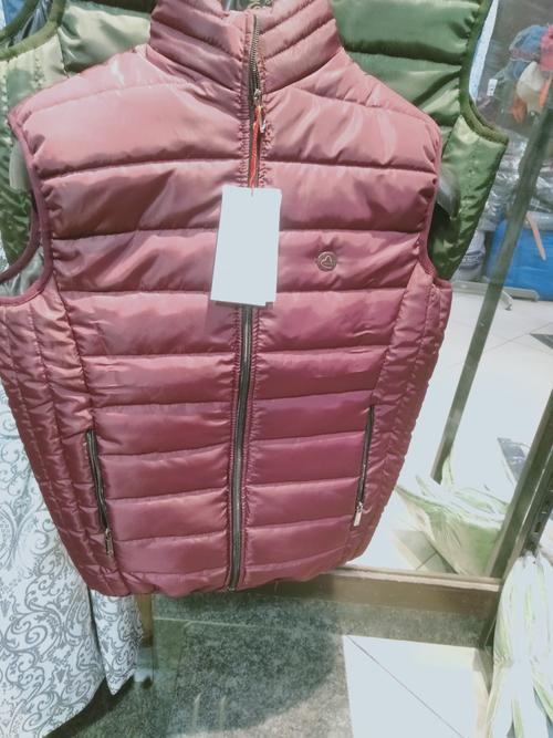 exclusive winter jacket - 18216347 - Very Small Image - 1