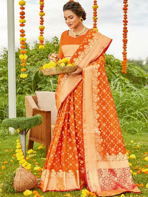 golden zari work woven saree - 18217307 - Very Small Image - 1