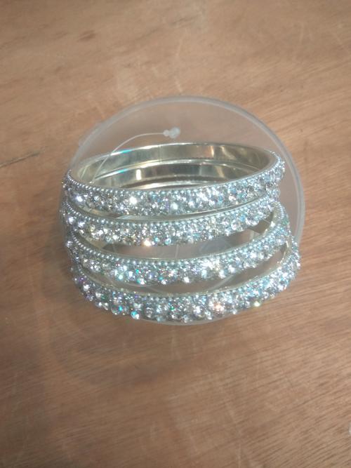 ladies bangles silver color - 18218724 - Very Small Image - 1