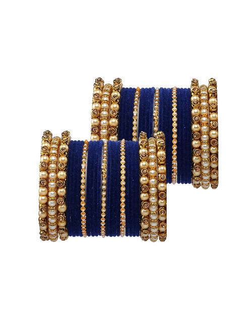 velvet metal set studded with pearl beads pack of 42 - 18221586 - Very Small Image - 1