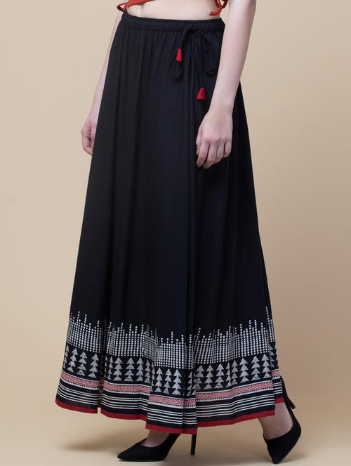 mid rise printed flared skirt - 18224247 - Very Small Image - 1