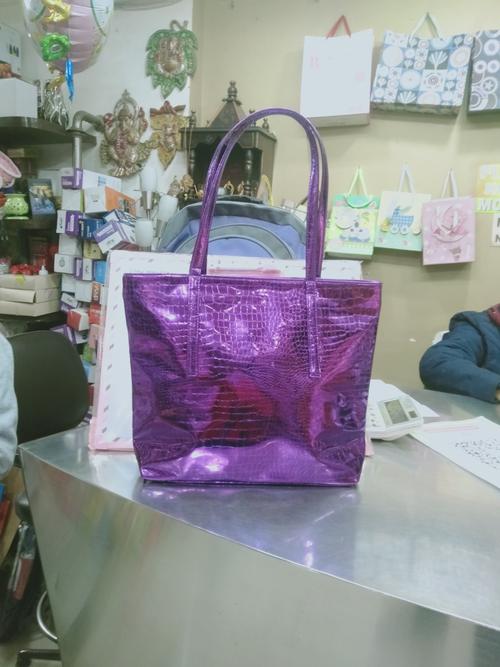 exclusive hand bags for kids gifts - 18231839 - Very Small Image - 1