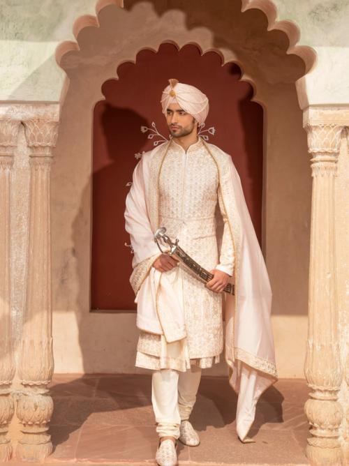exclusive pagdi with stalls weddings perpose - 18233121 - Very Small Image - 1