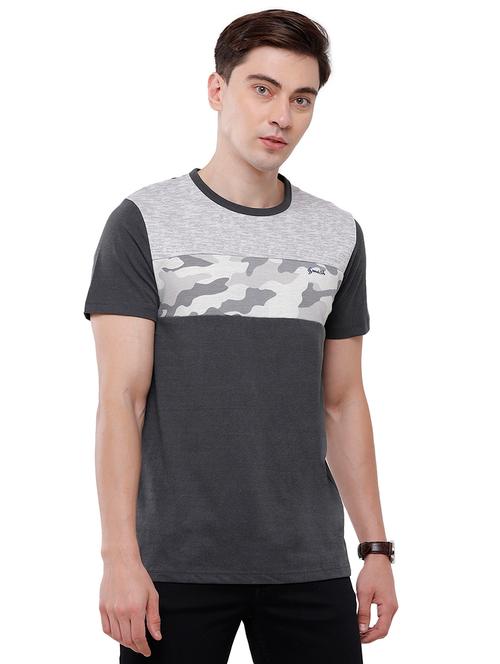 grey color-blocked t-shirt - 18235222 - Very Small Image - 1