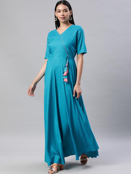 v-neck printed fit & flare dress - 18244679 - Very Small Image - 1