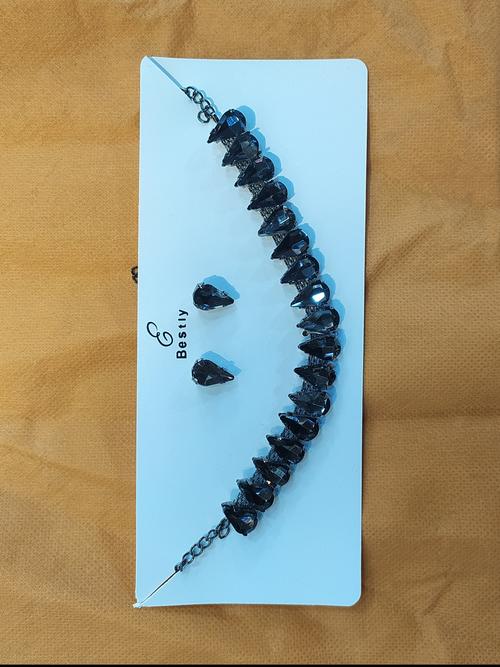 neck laces for women black color - 18246504 - Very Small Image - 1
