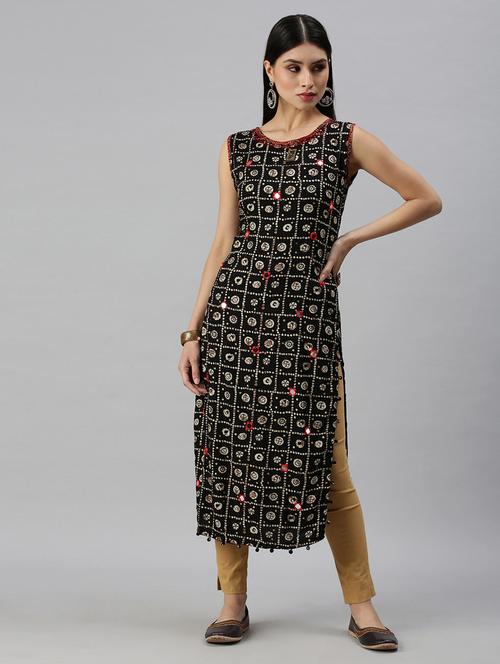 embroidered straight kurta - 18249311 - Very Small Image - 1